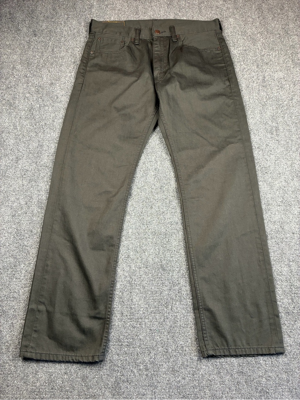 Levi’s Men’s 505 Regular Fit Straight-Leg Jeans